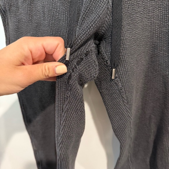 Lululemon Ribbed High-Rise Jogger Sweatpants 25" - Picture 5 of 9